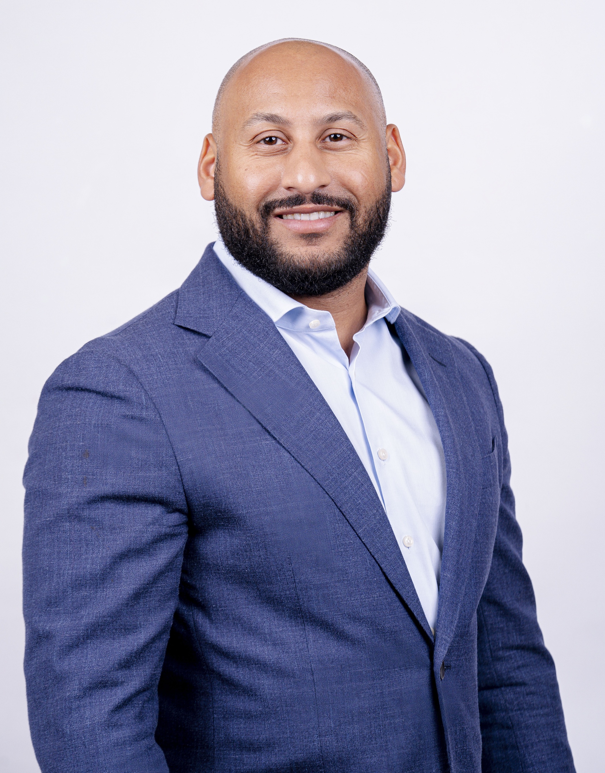 Mr. Demetrios Bradshaw